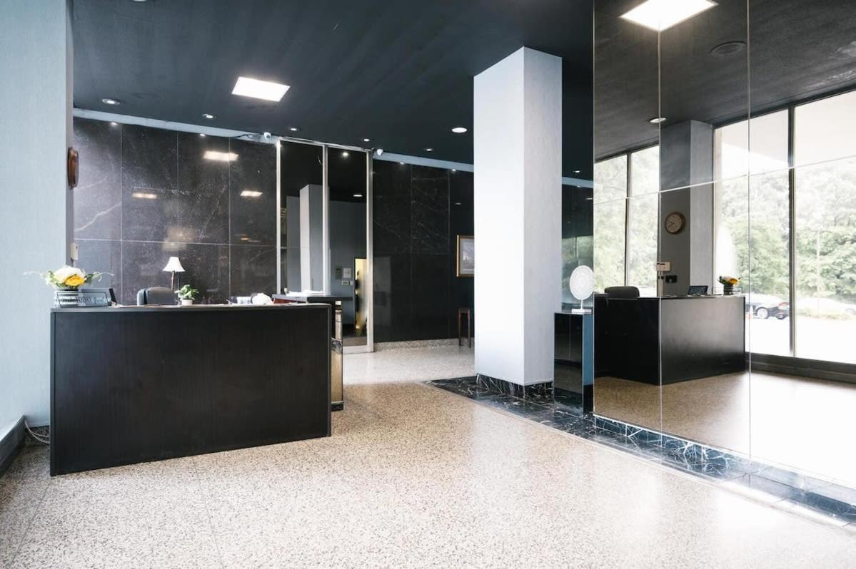 Downtown Atl Condo Onsite Parking King Bed & Bonus Room Lm1901 Atlanta Luaran gambar